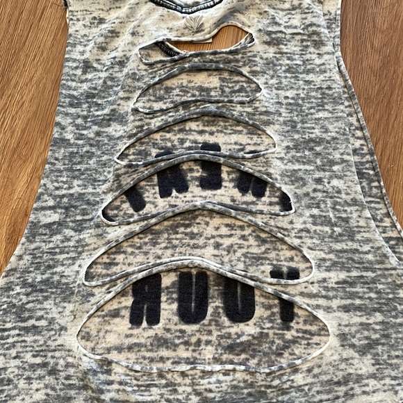 Bundle of Forever 21 Work-Out Tops - Picture 4 of 10